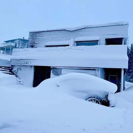 One Bedroom In Eidkjosen, Tromso 아파트