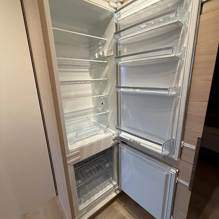 One Bedroom In Eidkjosen, Tromso 아파트 Kvaloya